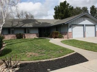 19259 Lambert Way, Lockeford, CA 95237