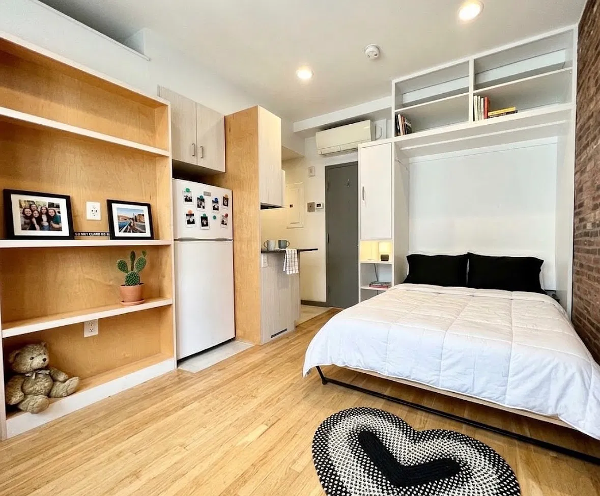 Studio, 400 sqft, $2,000 — Photo 1