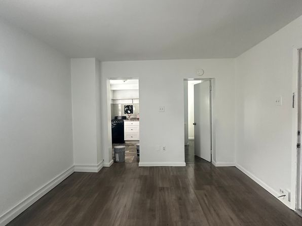 238 N Charlotte St Rear 2NDFL