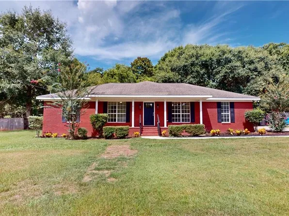 3193 Laurel Oak Dr, Semmes, AL 36575