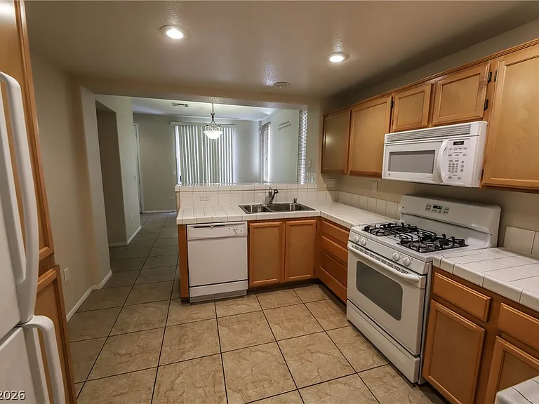 3955 Palm Beach St #101 — Photo 4