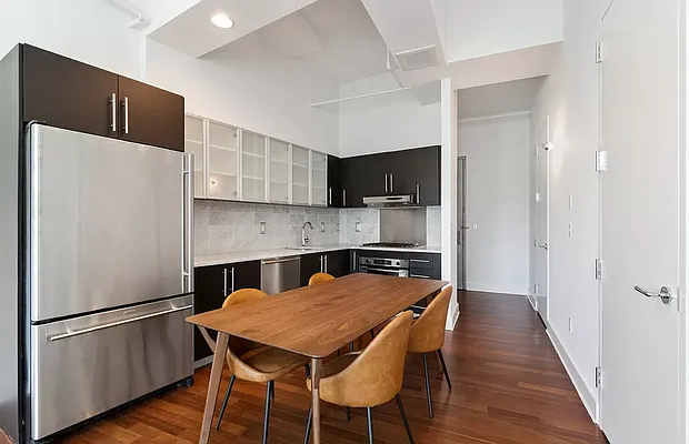 Rented by REAL New York | media 14