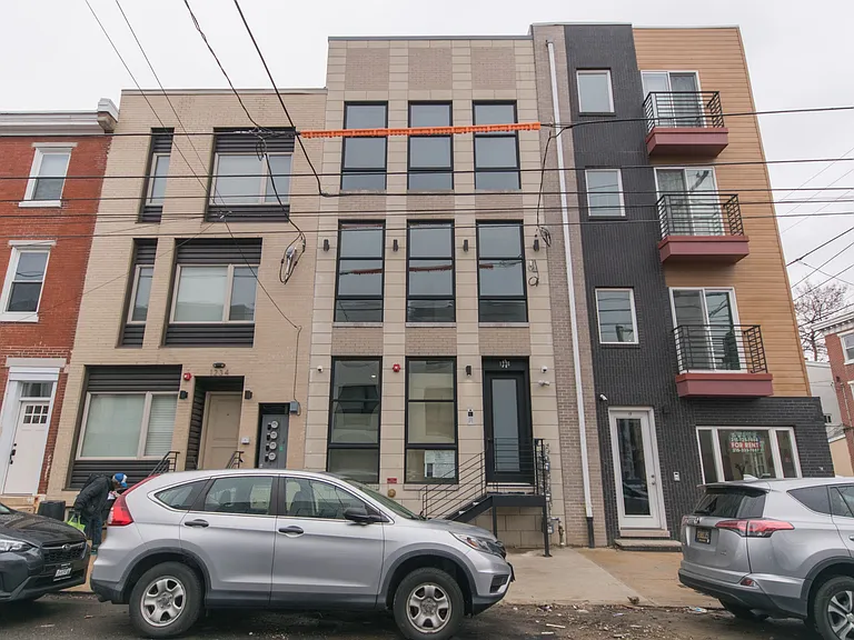 1236 N 5th St #2 — Photo 3