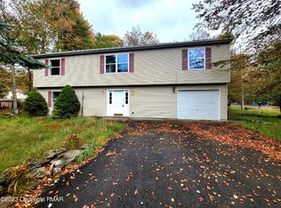 8084 Elizabeth Ln, Tobyhanna, PA