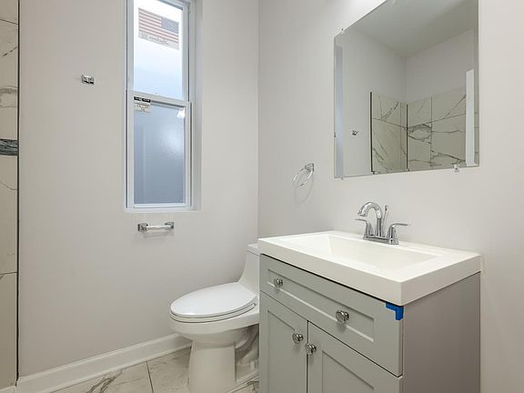 4th image of 4625 S Evans Ave #2