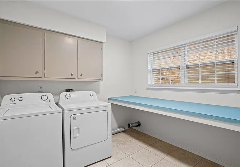 7603 Brookhollow Cv — Photo 12