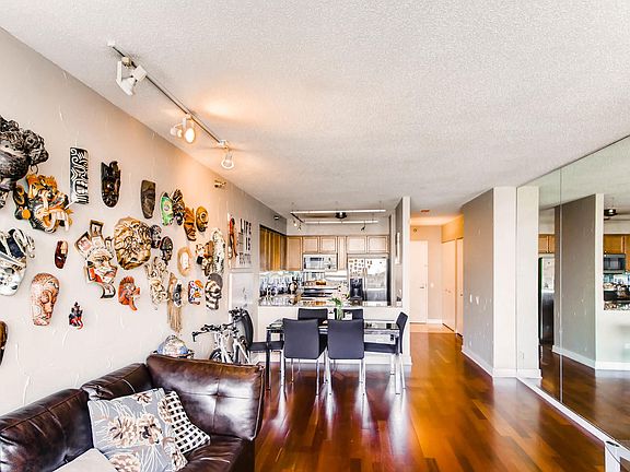 5th image of 512 N McClurg Ct APT 4512