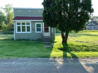 42543 Fort St, Clinton Township, MI 48036
