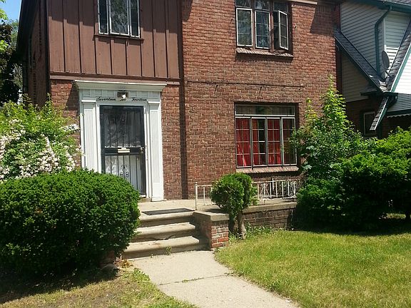 4th image of 17214 Northlawn St