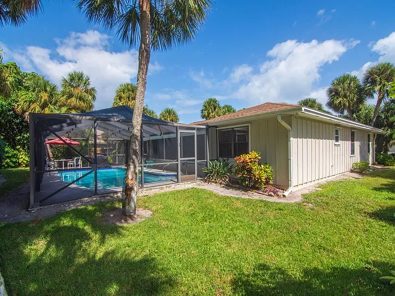 1045 Clipper Rd — Photo 31