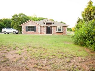 547 E Maple Rd, Washington, OK 73093