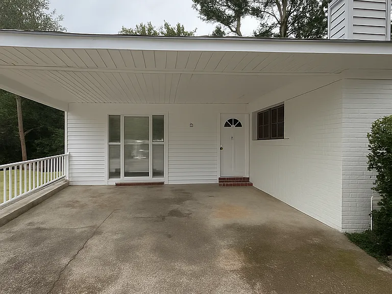 1732 Forest Creek Rd — Photo 2