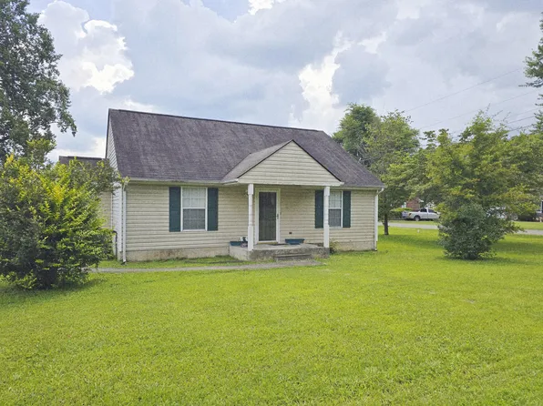 `407 3rd St W, Jasper, TN 37347