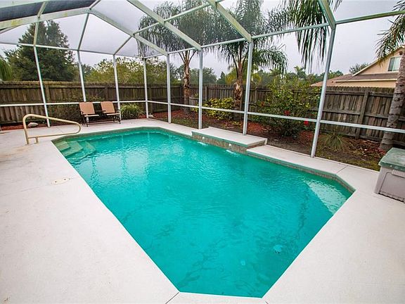 5th image of 6639 Cambridge Park Dr