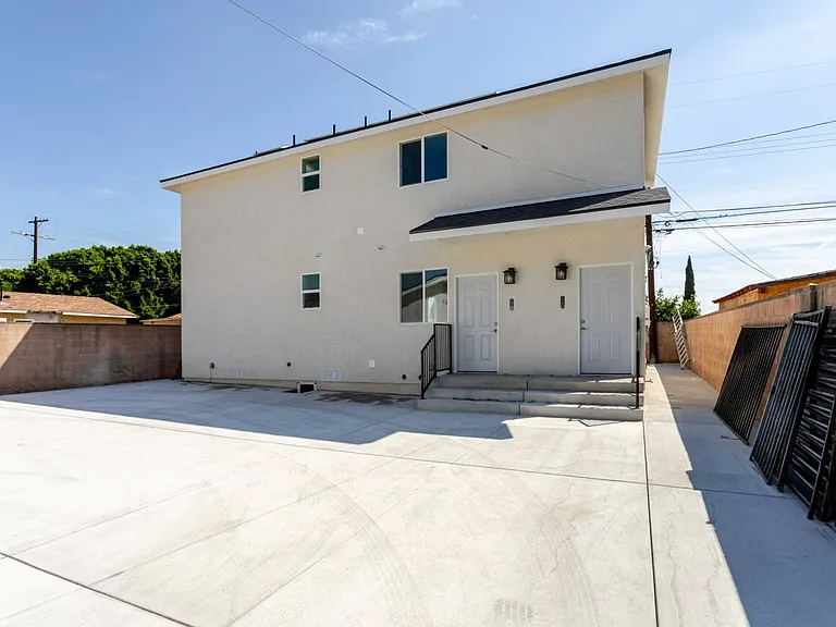 13768 Judd St #1/2 — Photo 4