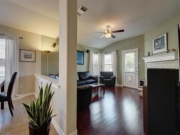 5th image of 1716 Bowerton Dr