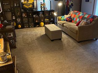 922 W Ridgemont Rd, Peoria, IL 61614