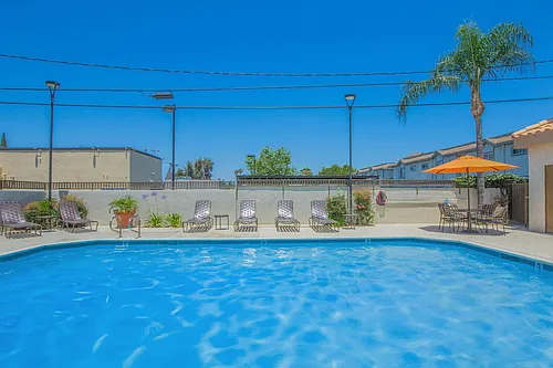 Glenoaks Terrace Apartments Photo 1
