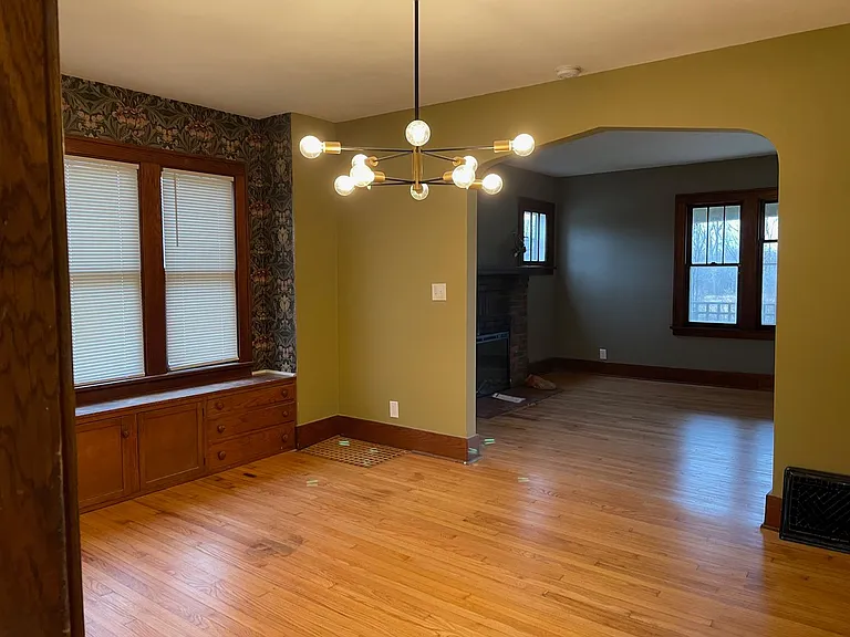 2852 Waters Rd — Photo 8