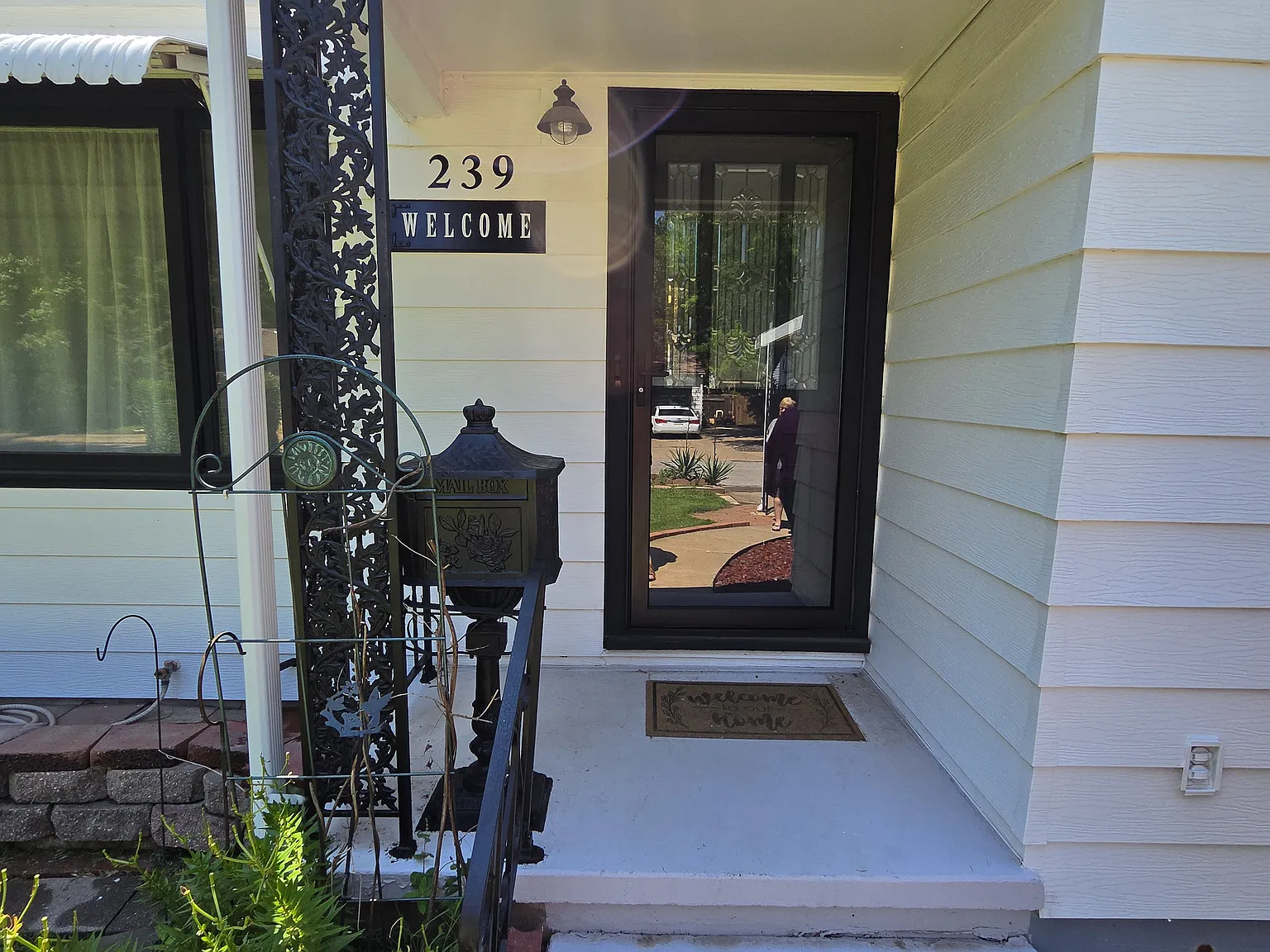 3 bed, 1760 sqft, $1,595 — Photo 2