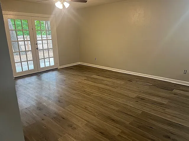 6902 SW 42nd Pl — Photo 6