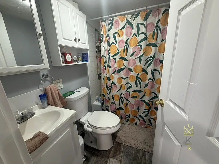39 Irving St #B — Photo 5