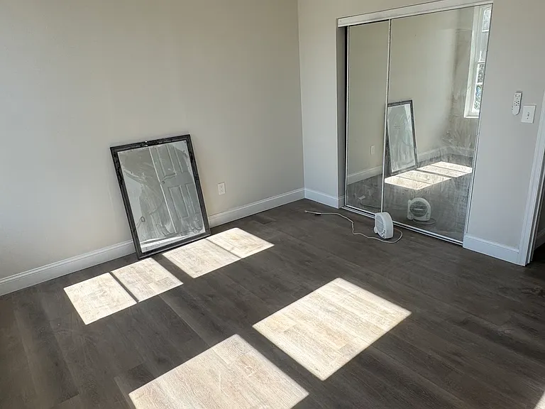 211 N Lakewood Ave — Photo 5