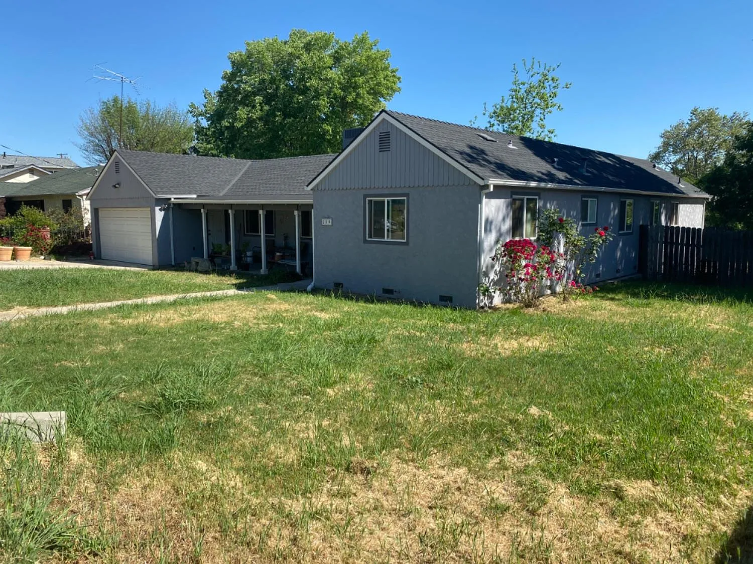 809 Herbert St photo 1