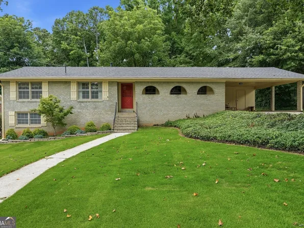 252 Angla Dr SE, Smyrna, GA 30082