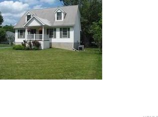 40 Thomas Ave, Poughkeepsie, NY 12603