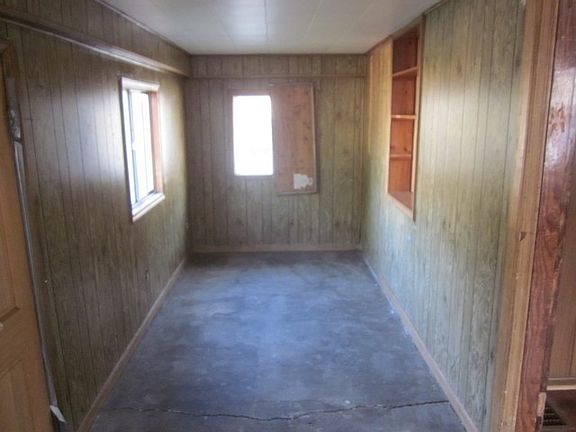 5th image of 245 S Temple Ave