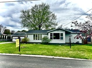 912 Mann Ave, Rensselaer, NY 12144
