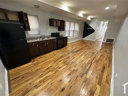 1st image of 5450 S Indiana Ave #1