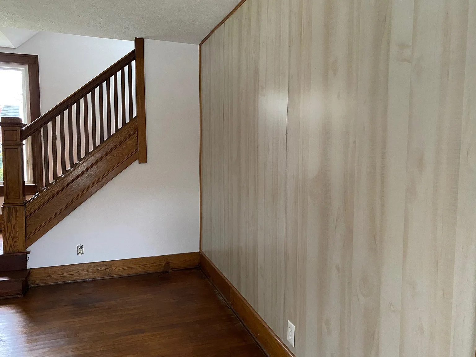 712 Lafayette Ave — Photo 3