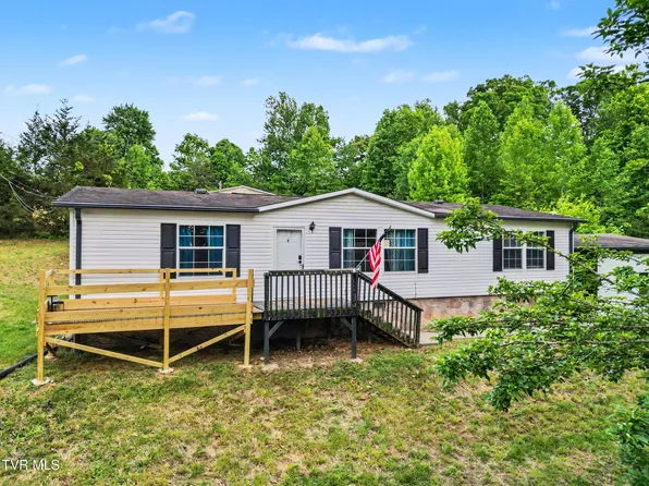222 Moose Trail Ln, Powell, TN 37849