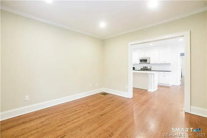 456 White Oak Shade Rd — Photo 11