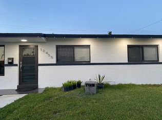 10455 SW 43rd Ter, Miami, FL 33165