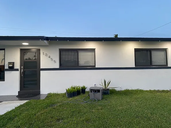10455 SW 43rd Ter, Miami, FL 33165
