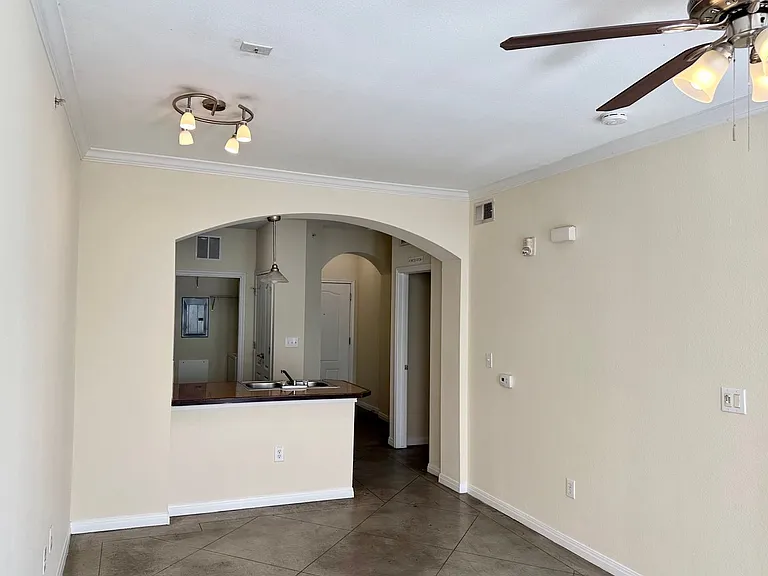 2505 San Gabriel #408 — Photo 9