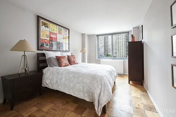 Sold by Brown Harris Stevens | media 17