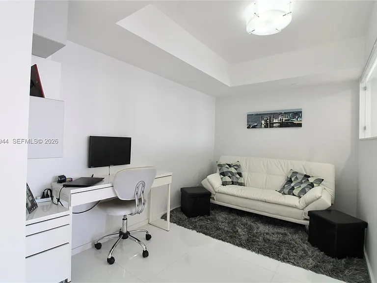 3600 Mystic Pointe Dr #1115 — Photo 18