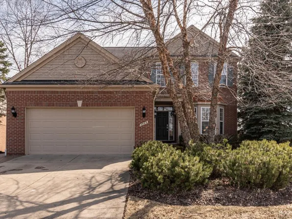 7555 Abigail Dr, Ypsilanti, MI 48198