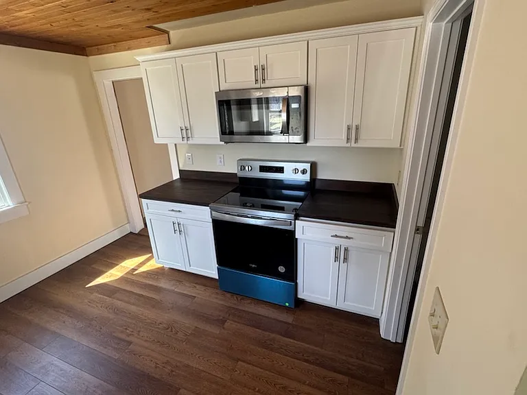 503 Green St — Photo 10