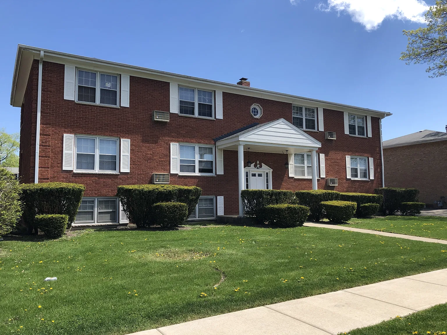 47 N Jane Dr — Photo 2
