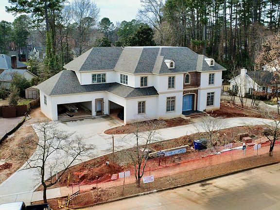 4th image of 6832 Greystone Dr