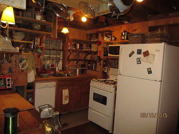 kitchen east side