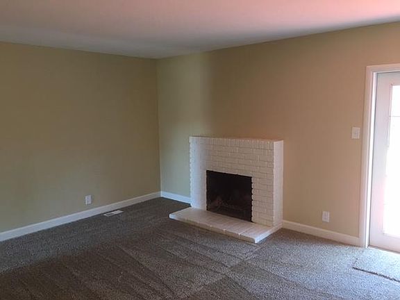2nd image of 3279 Tulipwood Ln