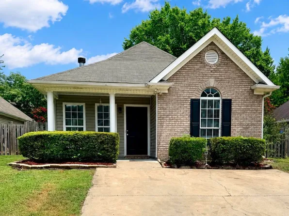 221 Hidden Creek Dr, Pelham, AL 35124