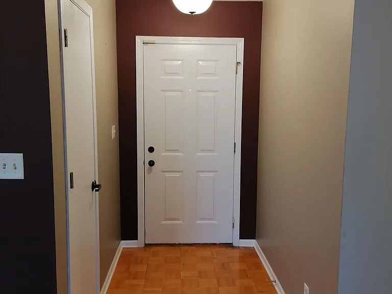 2909 Bowfield Way — Photo 2