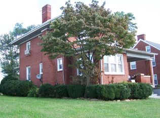 3015 Lorraine Rd NW, Roanoke, VA 24017
